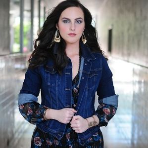 Denim Medium Wash Full Length Sleeve Jean Jacket